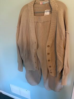 Free People Beach cardi and jogger pants set.  NWT